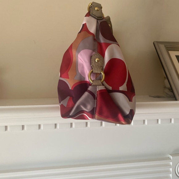 Coach Scarf Print Sateen Bag. - Picture 4 of 9